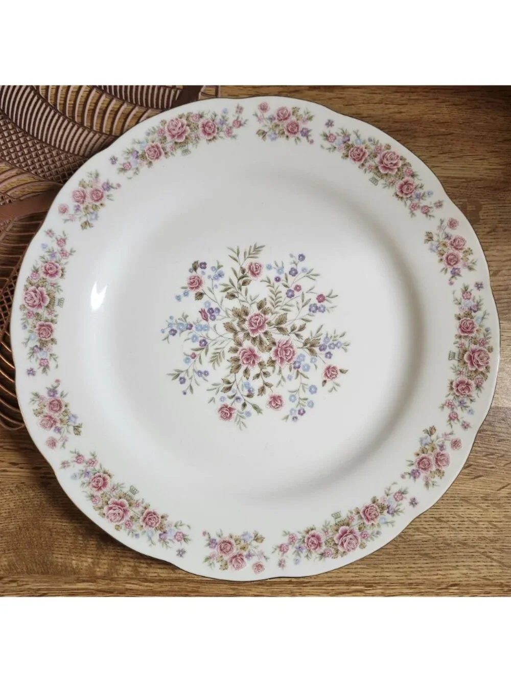 Mismatched China Dinner Plates Eclectic Set of 4 ~10.5